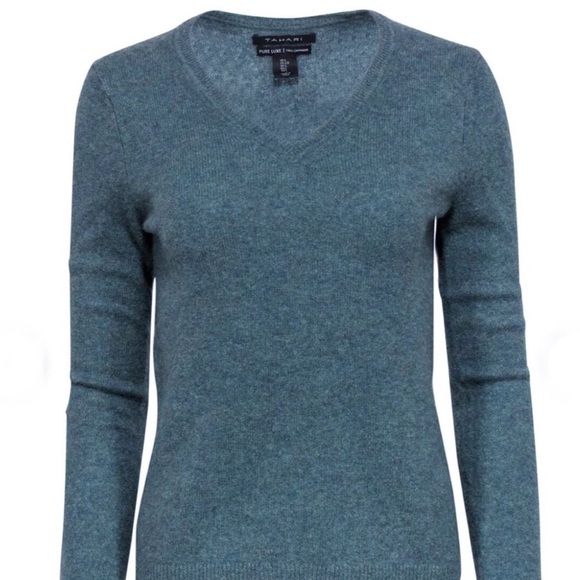 TAHARI Viridian Green Cashmere V-Neck Sweater - Picture 4 of 11